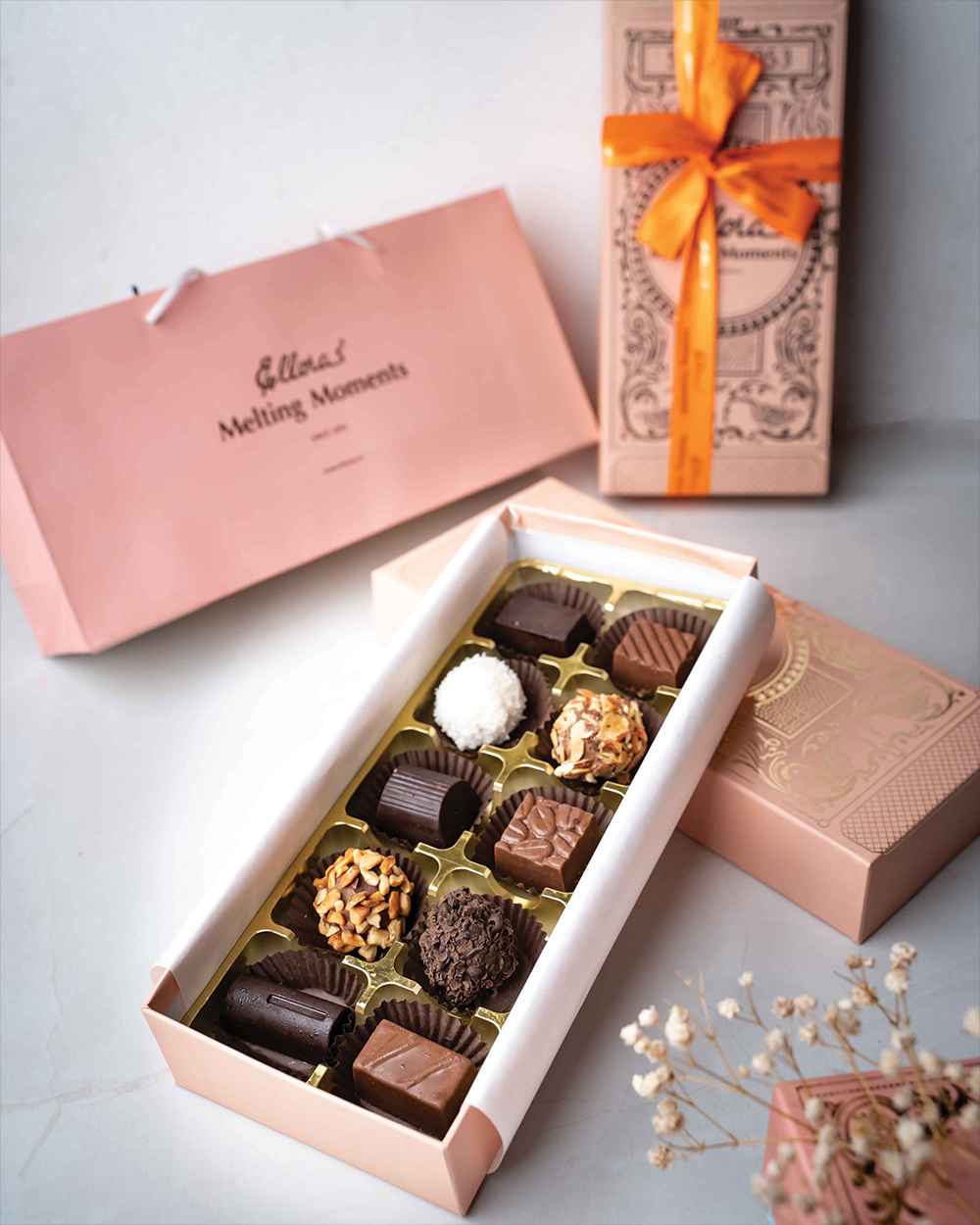 Valentine's Day Assorted Chocolate Gift Box, Kosher. - Fames Chocolate
